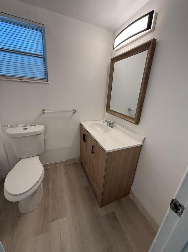 Building Photo - 251 172nd St