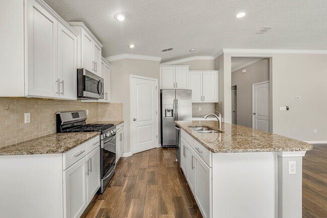 Building Photo - Aberdeen community