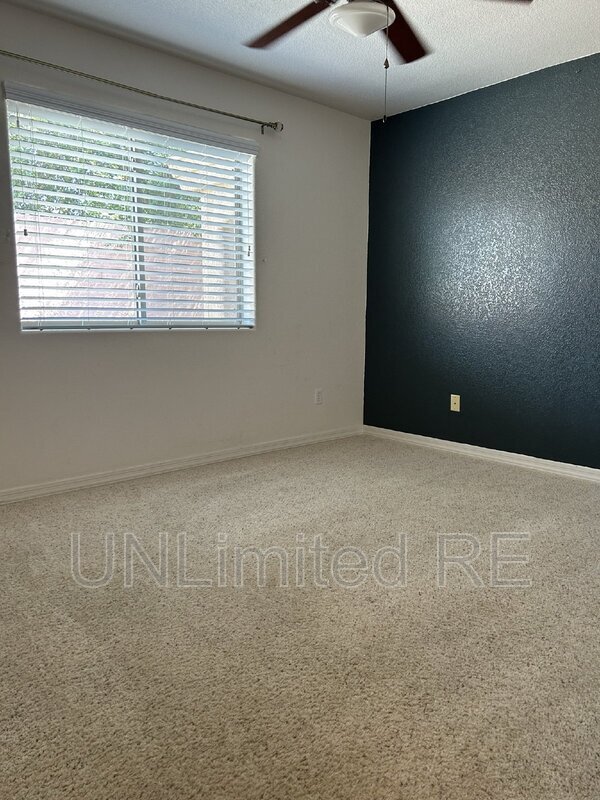 Building Photo - 3001 Talley Dr