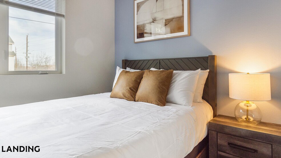 Building Photo - 2720 S Federal Blvd