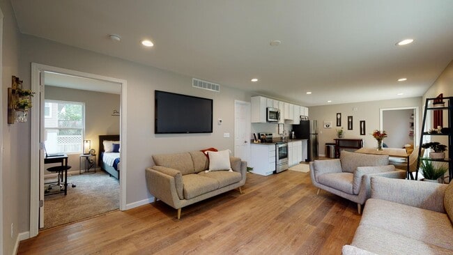 Building Photo - Beautiful NEW Home