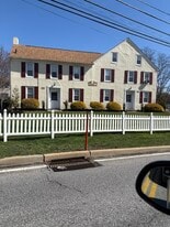 Building Photo - 1422 Limekiln Pike