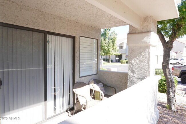 Building Photo - 10115 E Mountain View Rd