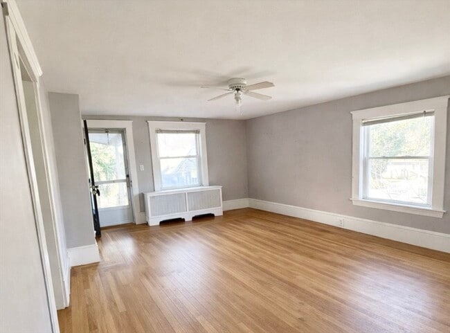 Building Photo - 46 Standish Ave