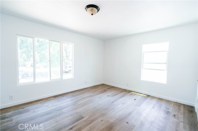 Building Photo - 7456 Kingsley Way