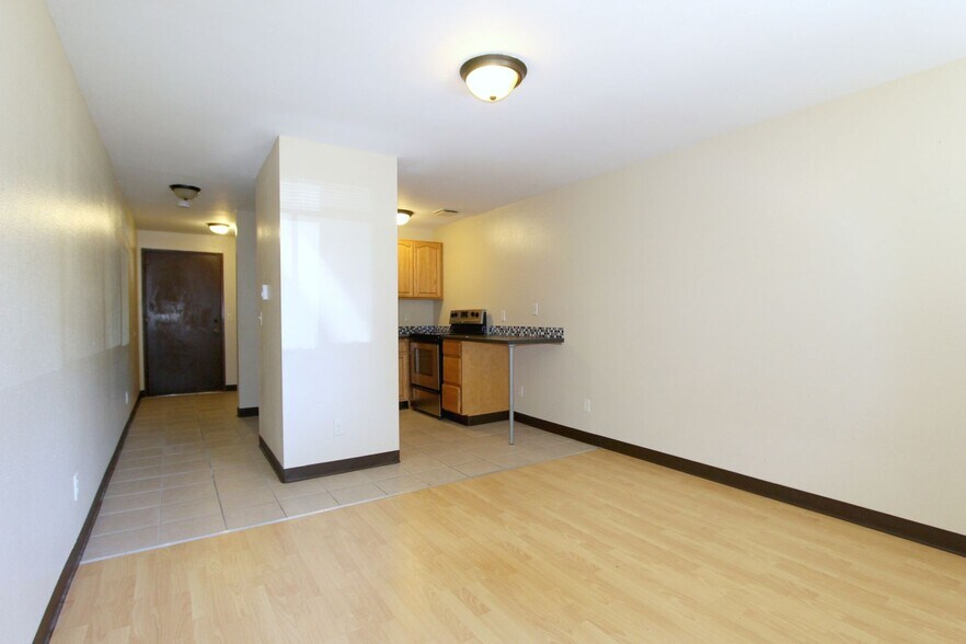 Interior Photo - Landmarc Apartments