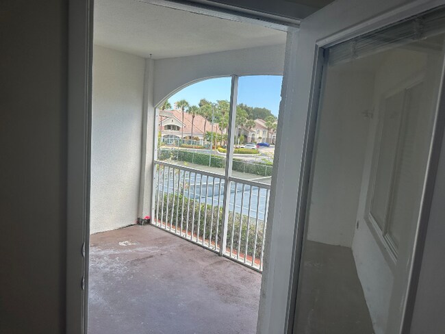 Building Photo - 815 Boynton Beach Blvd