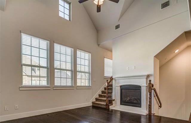 Building Photo - 2406 Magalia Ln