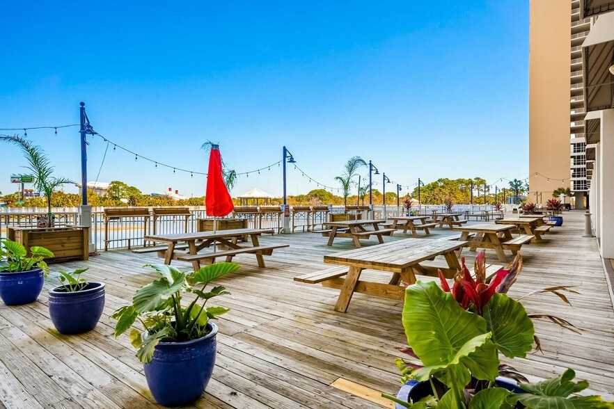 Boardwalk! - 9860 S Thomas Dr