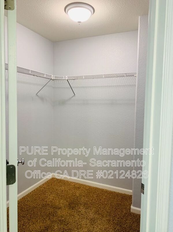 Building Photo - 140 Vento Ct