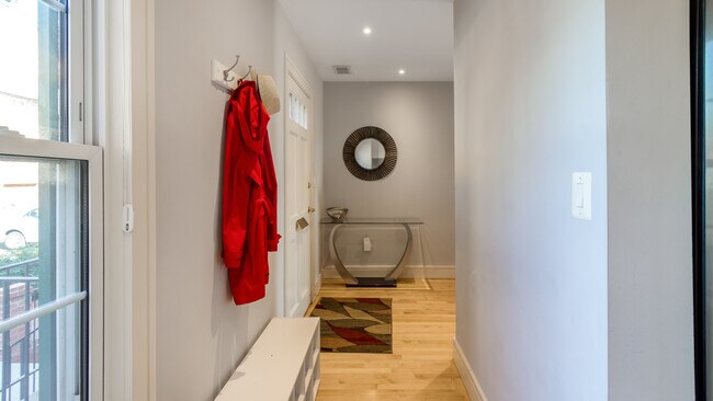 Entrance Coat Rack - 1640 Beekman Pl NW