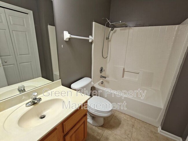 Building Photo - 1505 Majestic View Ln