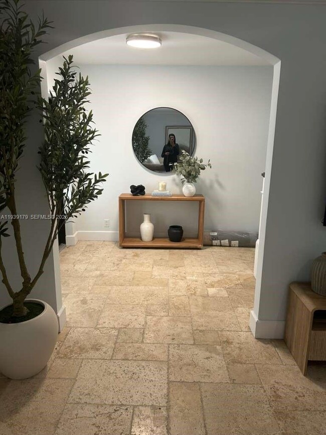 Building Photo - 1108 Washington St