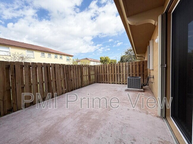 Building Photo - 12997 SW 135th St