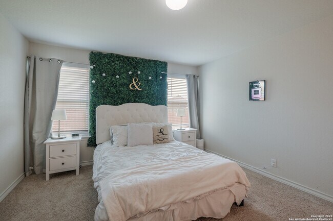 Building Photo - 13129 Needle Grass