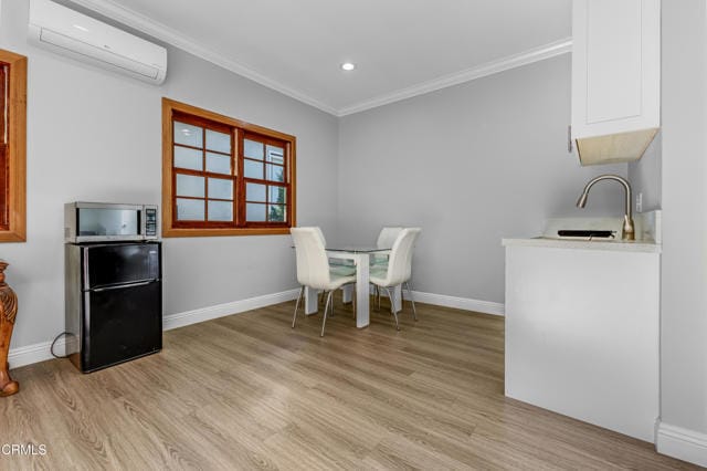 Building Photo - 1115 S Wilton Pl