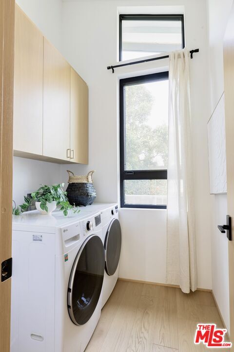 Building Photo - 9064 Harland Ave