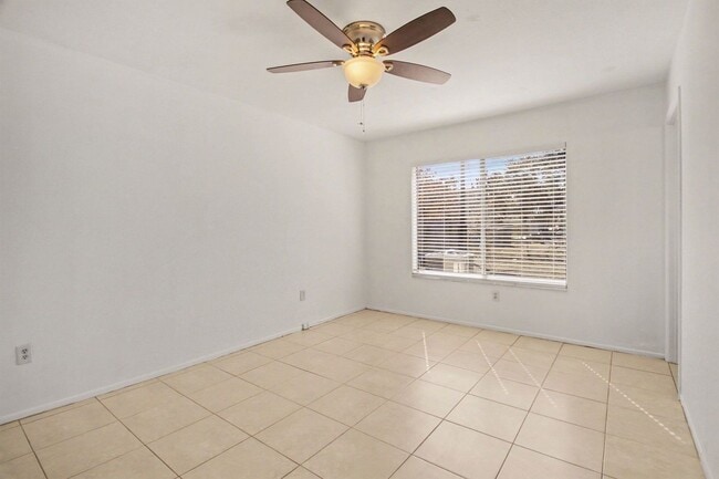 Building Photo - 1230 Port Malabar Blvd NE