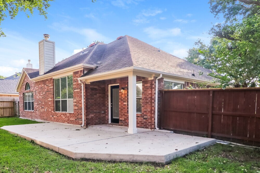 Building Photo - 3103 Bronco Bluff Ct