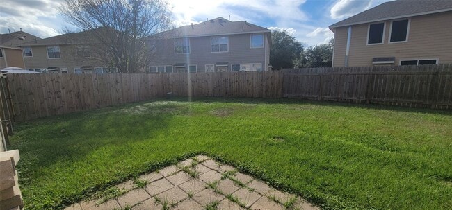 Building Photo - 14426 Mooreview Ln