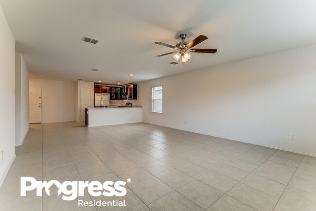 Building Photo - 1029 Crestview Dr