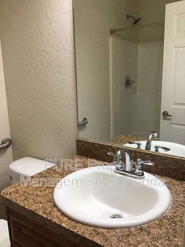 Building Photo - 7128 SE 124th Ln