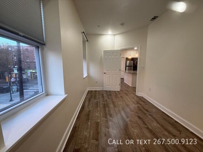 Building Photo - 301-03 South street-Unit 2