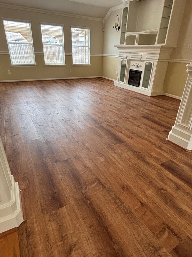 Building Photo - 903 Christopher Ln