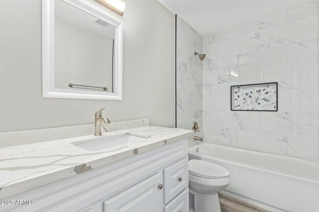 Building Photo - 4220 W State Ave