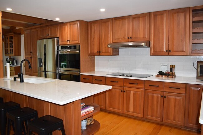 Building Photo - 23 Truell Rd