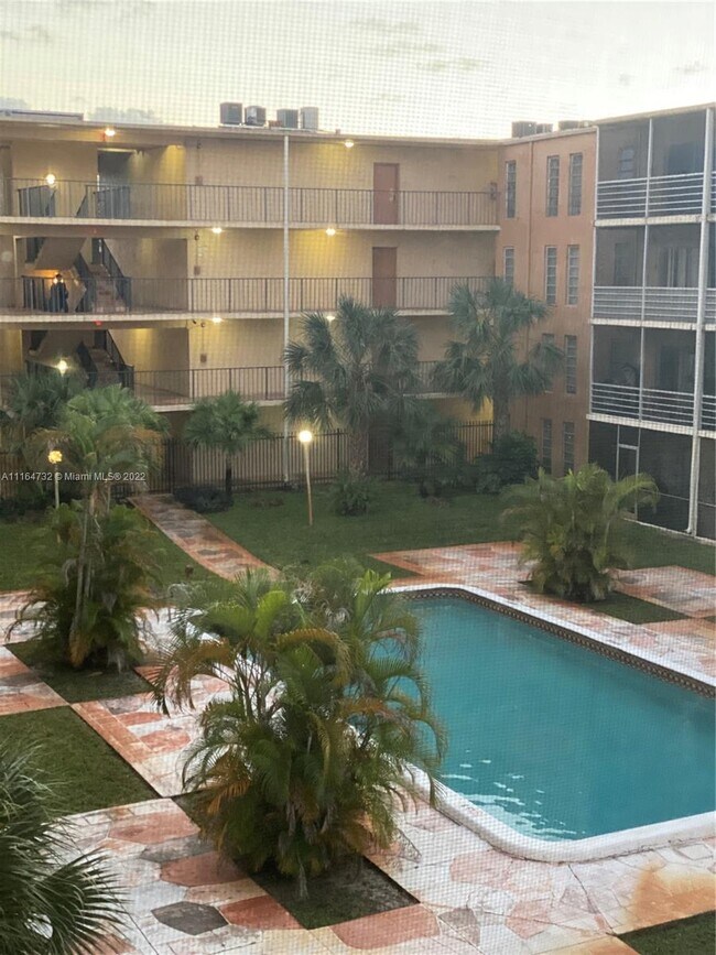 4848 NW 24th Ct 4848 NW 24th Ct Lauderdale Lakes FL 33313 Apartment