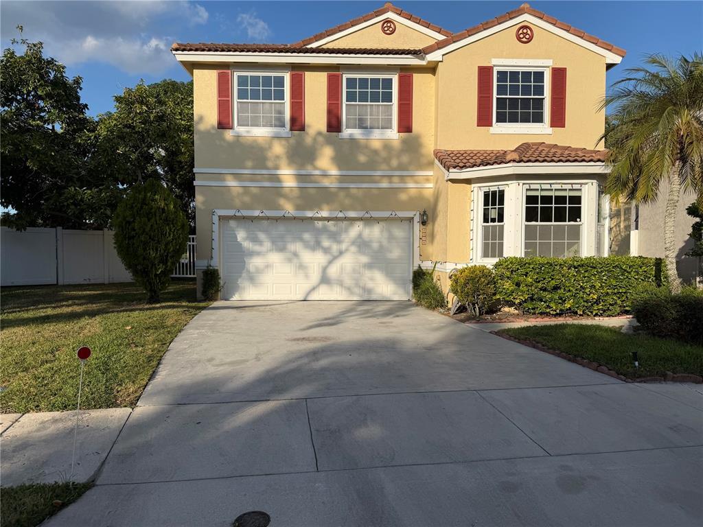 Building Photo - 4908 SW 151st Ave