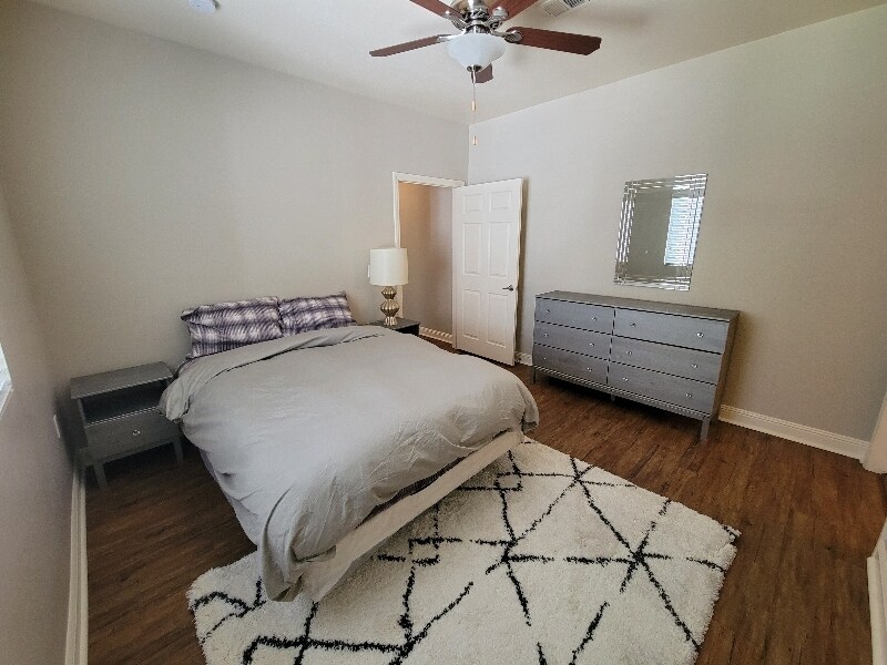 Building Photo - 5250 S Rainbow Blvd