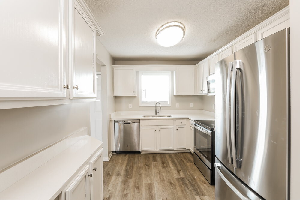 Building Photo - 600 Sheffield Ct