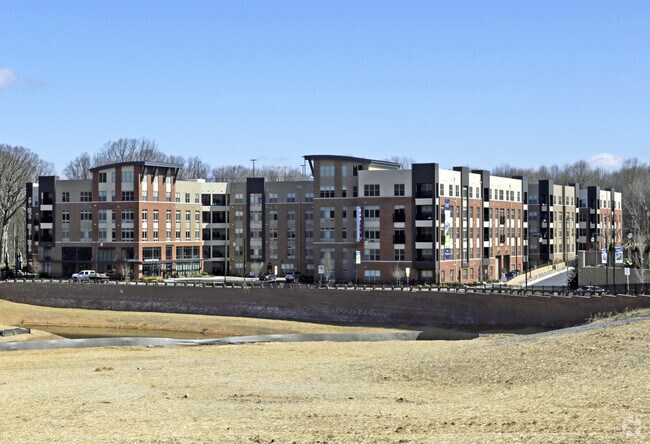 Building Photo - Camden Washingtonian