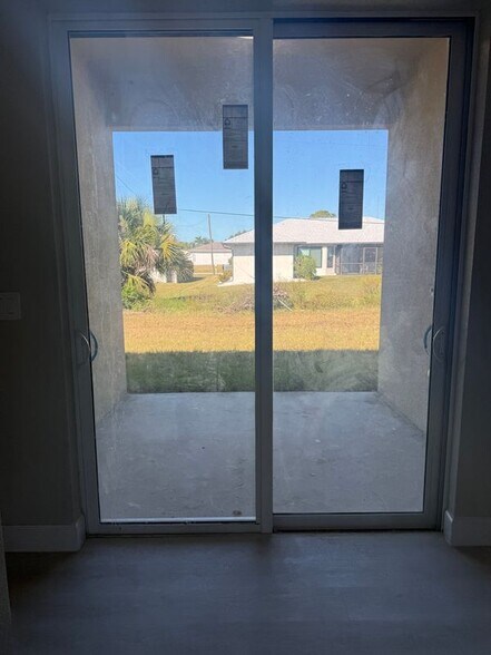 Building Photo - 540 Beal St NW