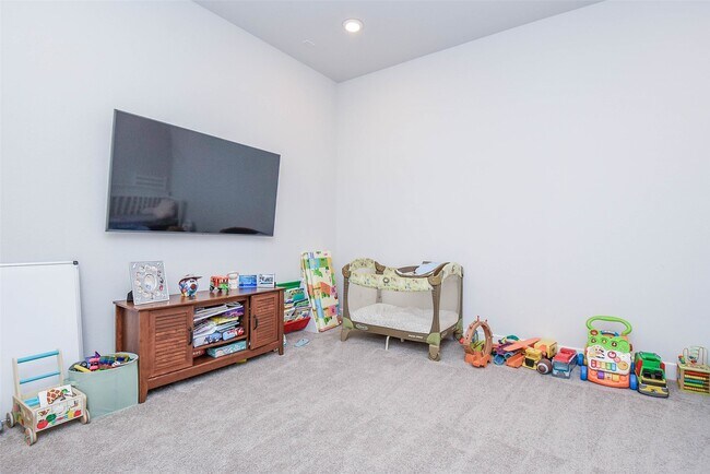 Building Photo - 8906 Luddenham Lilac Ln