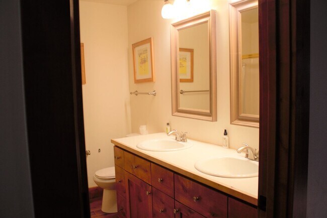 Building Photo - Incline Village Family Home Rental with Pr...