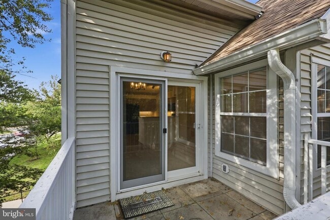 Building Photo - 5629 Willoughby Newton Dr