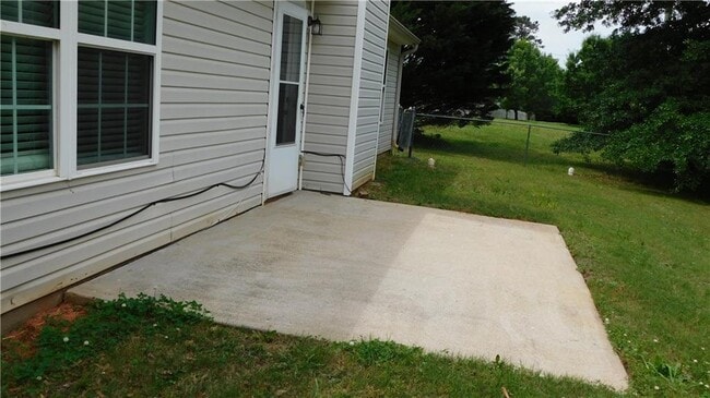 Building Photo - 1562 Langdon Park Dr