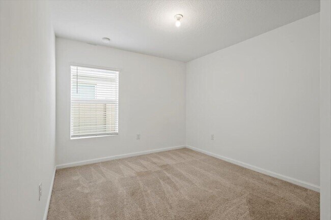 Building Photo - 1338 Colebrook Cir SW
