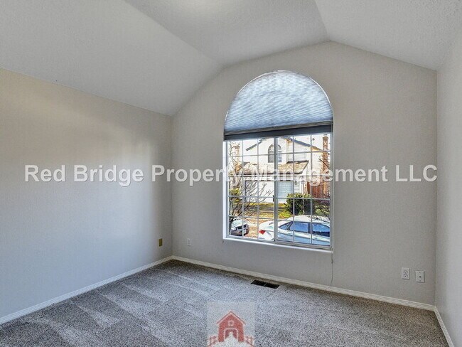 Building Photo - 2356 SW 214th Pl