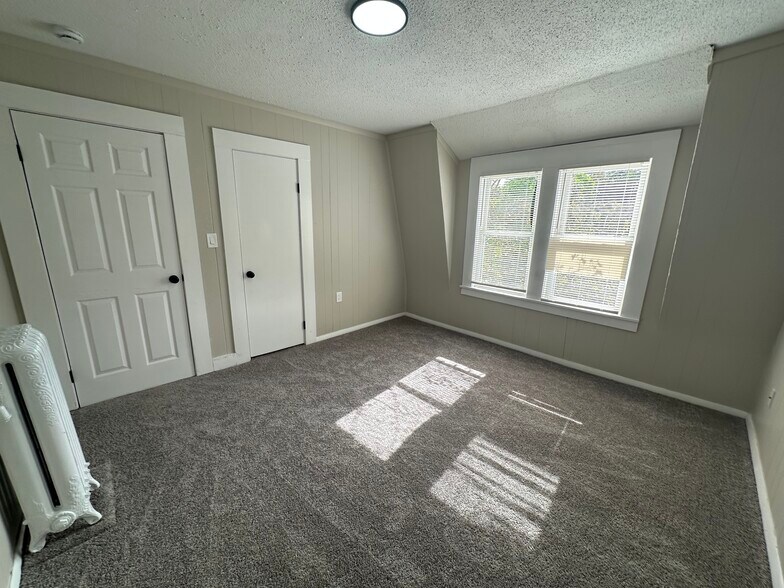 Bedroom 3 - 49 Freeman Ave