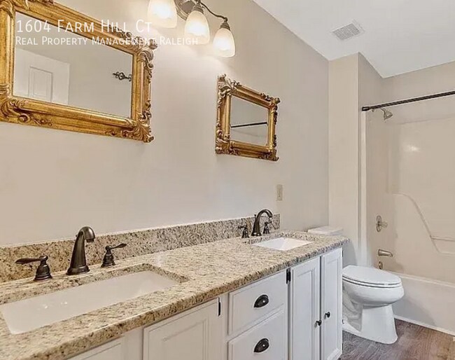Building Photo - 1604 Farm Hill Ct