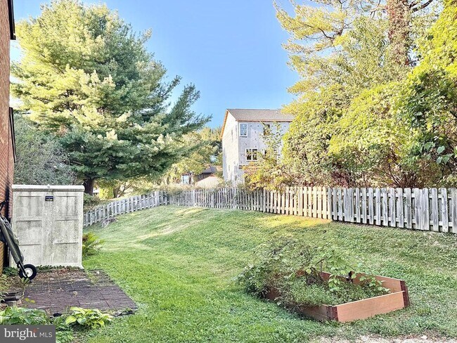 Building Photo - 4800 Sugar Plum Ct