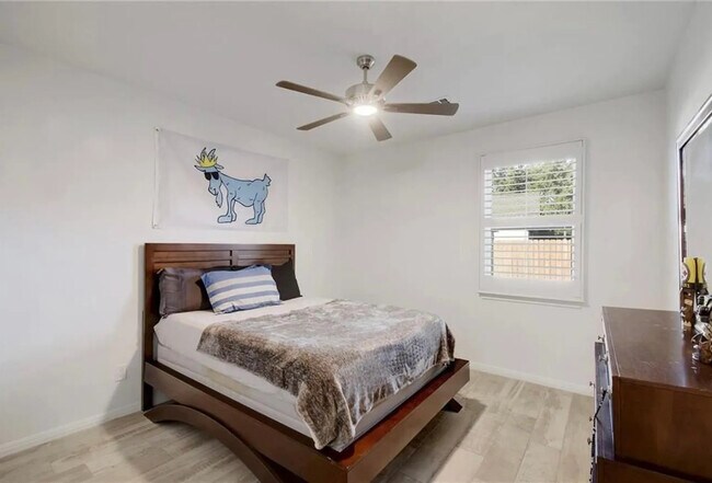 Building Photo - 424 Summit Ridge Dr N