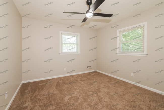 Building Photo - 4315 Clarene Dr