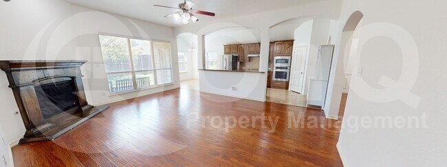 Building Photo - 1618 Nestledown Dr