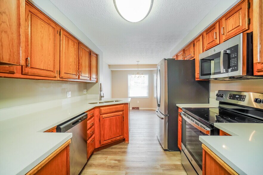 Building Photo - 9770 Merry Ln