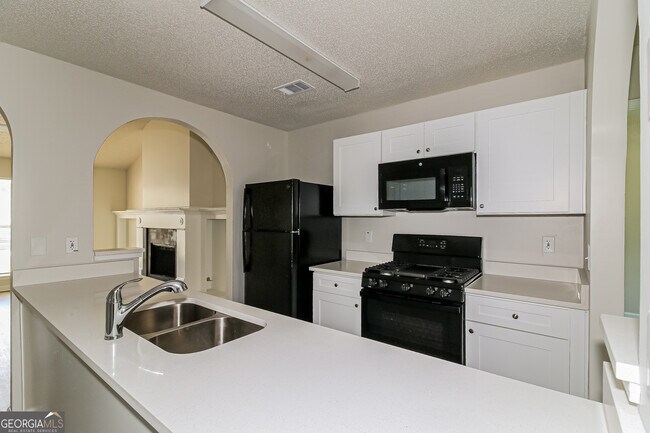 Building Photo - 3766 Hudson Ct